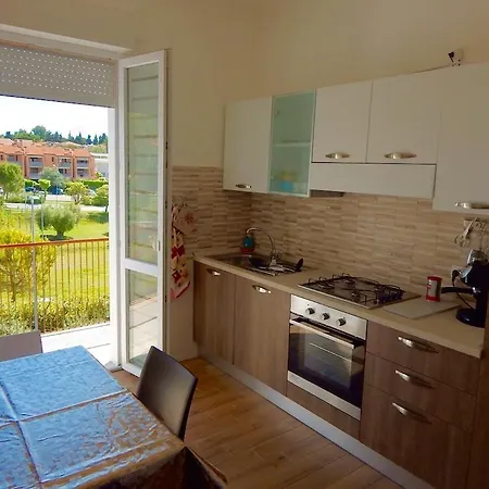 S152 - Sirolo, Nuovissimo Trilocale Con Terrazzo Сироло